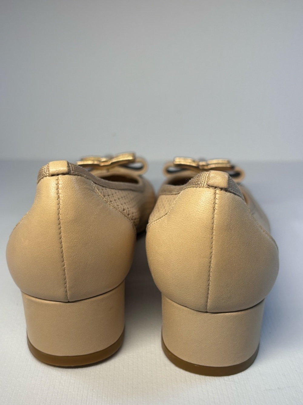 Sesto Meucci Firenze Italy Beige Leather Bow Pumps Block Heel Size 7W - Picture 3 of 14